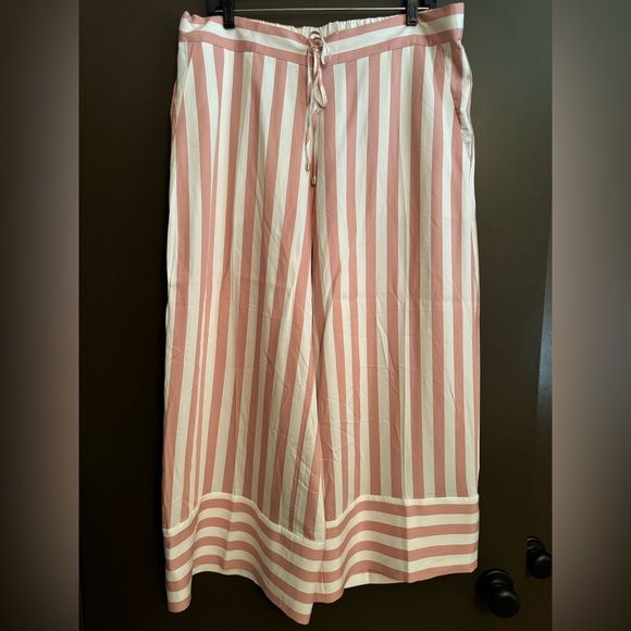 Lauren Ralph Lauren Pants - NWT Lauren Ralph Lauren Coral and White Striped Pants